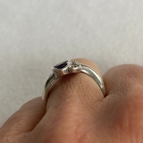 Sterling Silver 925 Oval Faceted Amethyst Modernist Ring Crystal Accents Size 6 - Picture 9 of 11